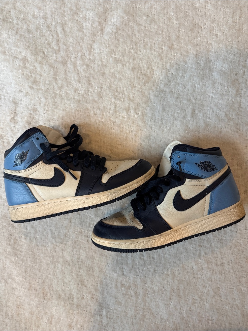 Nike Air Jordan 1 Mid White Navy Carolina Blue “Obsidian”